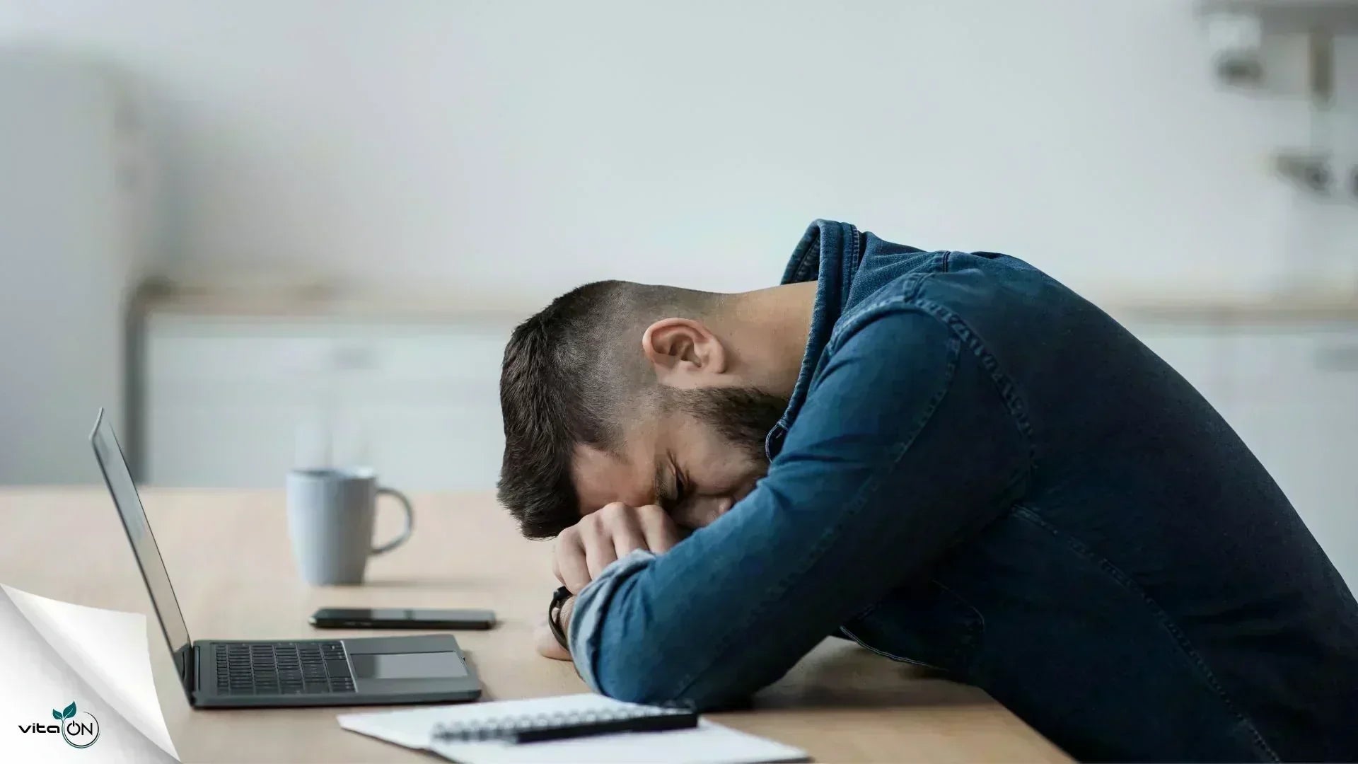 Was hilft gegen Müdigkeit – Medikamente, Nahrungsergänzungsmittel oder Kräuter?